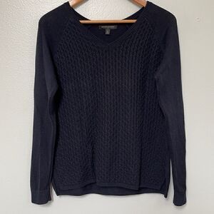 Banana Republic Sweater.  Size Medium.